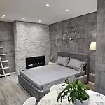 Stylish Escape * Тирана