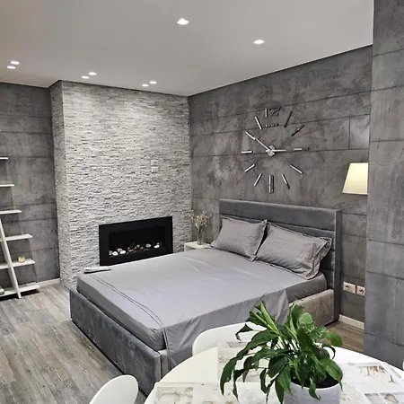 Stylish Escape * ティラナ